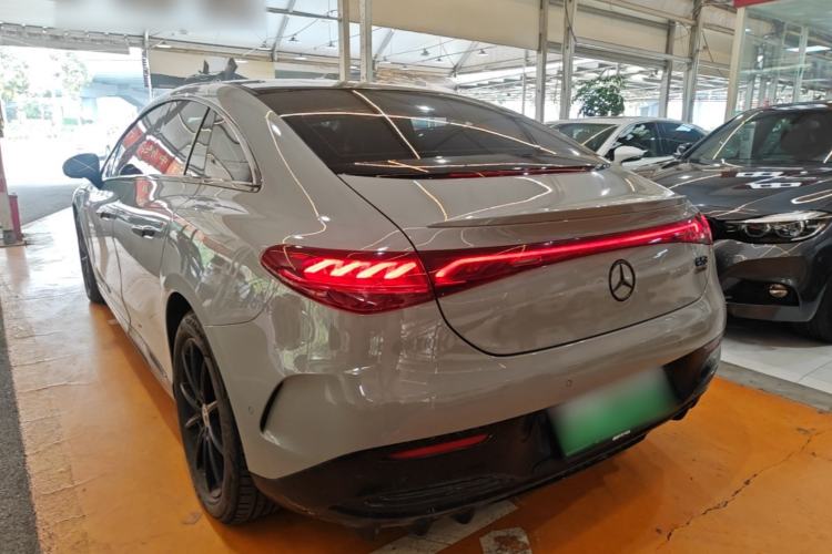 Used Mercedes-Benz EQE 2022 350 Pioneer Edition Exterior 2