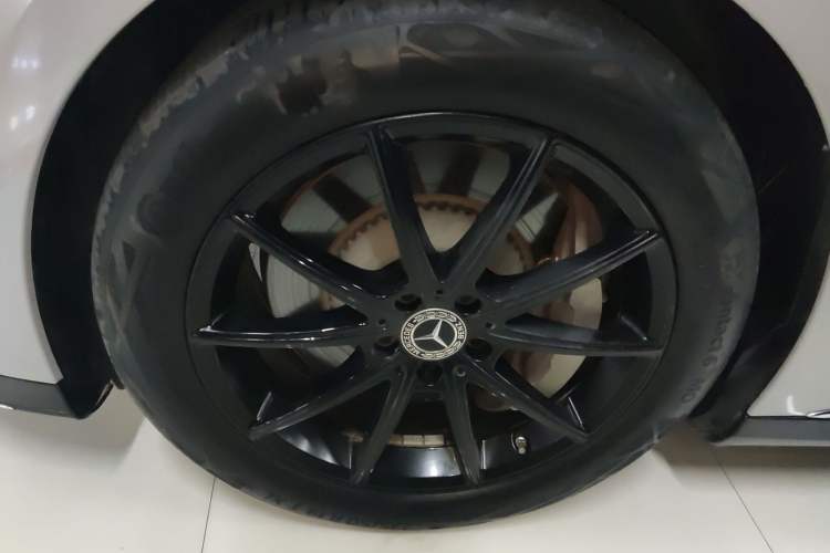 Used Mercedes-Benz EQE 2022 350 Pioneer Edition Exterior 3