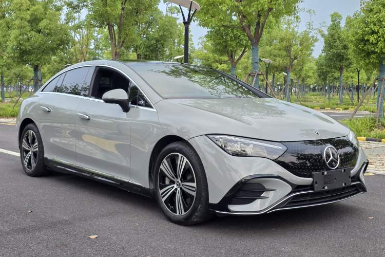 Used Mercedes-Benz EQE 2022 350 Luxury Edition Exterior 3