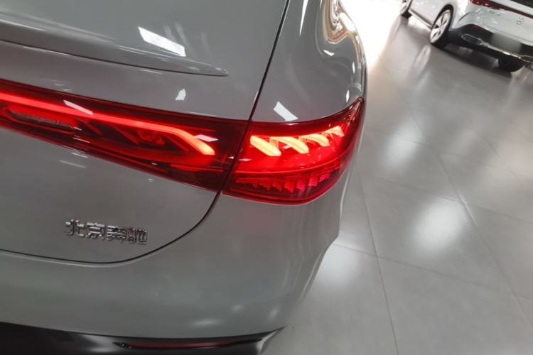 Used Mercedes-Benz EQE 2022 350 Luxury Edition Exterior 3