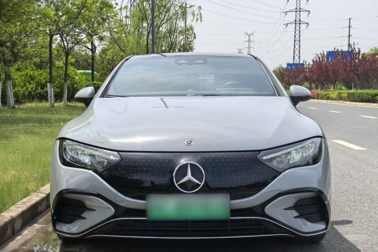 Used Mercedes-Benz EQE 2022 350 Luxury Edition Exterior 3