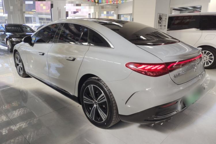 Used Mercedes-Benz EQE 2022 350 Luxury Edition Exterior 3
