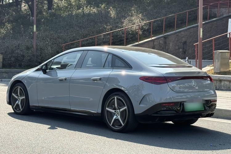 Used Mercedes-Benz EQE 2022 350 First Edition Special Version Exterior 4