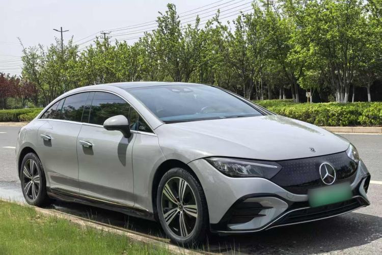 Used Mercedes-Benz EQE 2022 350 Luxury Edition Exterior 4
