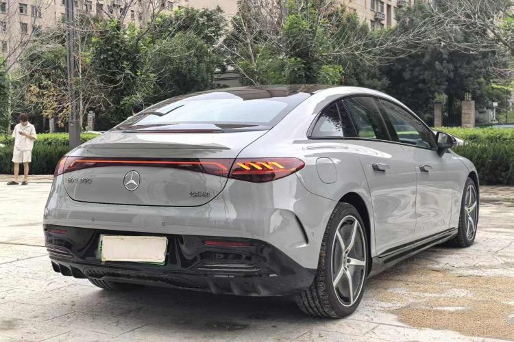 Used Mercedes-Benz EQE 2022 350 First Edition Special Version Exterior 5