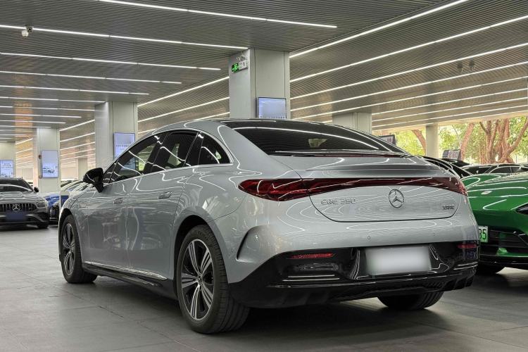 Used Mercedes-Benz EQE 2022 350 Luxury Edition Exterior 8