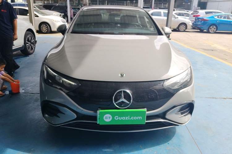 Used Mercedes-Benz EQE 2022 350 Pioneer Edition Front
