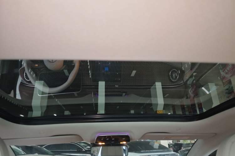 Used Mercedes-Benz EQE 2022 350 Pioneer Edition Headliner