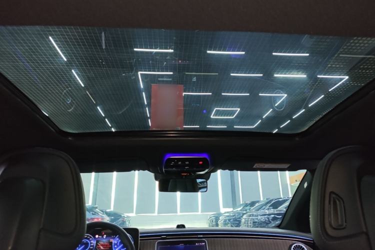 Used Mercedes-Benz EQE 2022 350 Luxury Edition Headliner