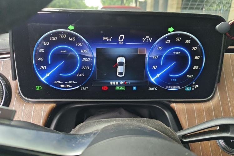 Used Mercedes-Benz EQE 2022 350 Pioneer Edition Instrument Cluster