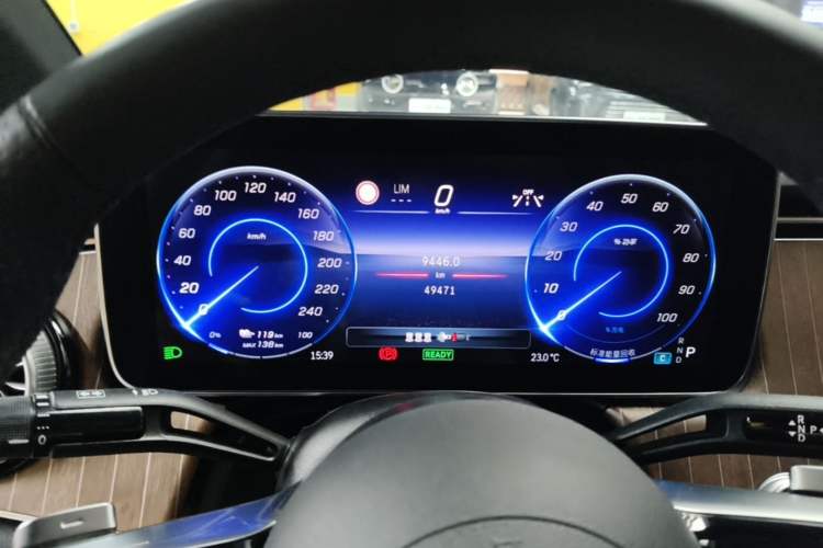 Used Mercedes-Benz EQE 2022 350 Luxury Edition Instrument Cluster