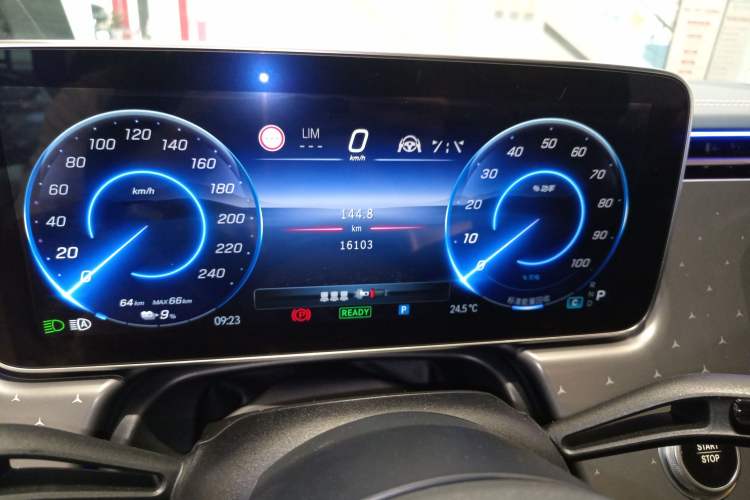 Used Mercedes-Benz EQE 2022 350 First Edition Special Version Instrument Cluster