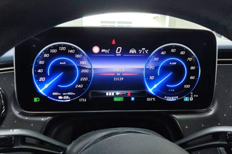 Used Mercedes-Benz EQE 2022 350 First Edition Special Version Instrument Cluster