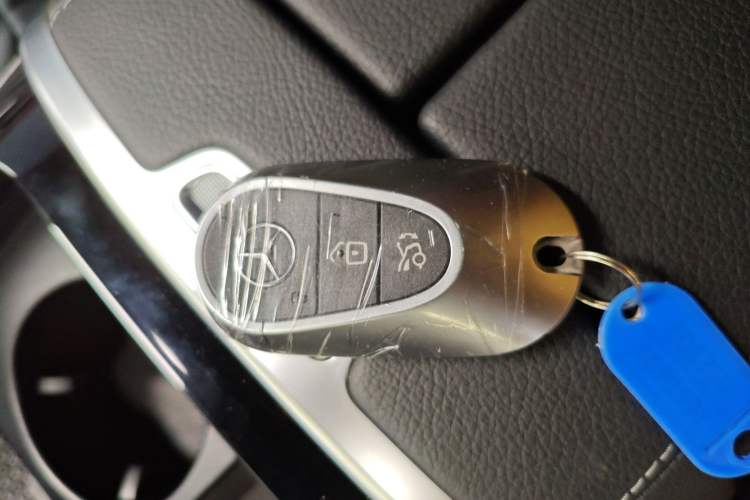 Used Mercedes-Benz EQE 2022 350 Luxury Edition Interior 1