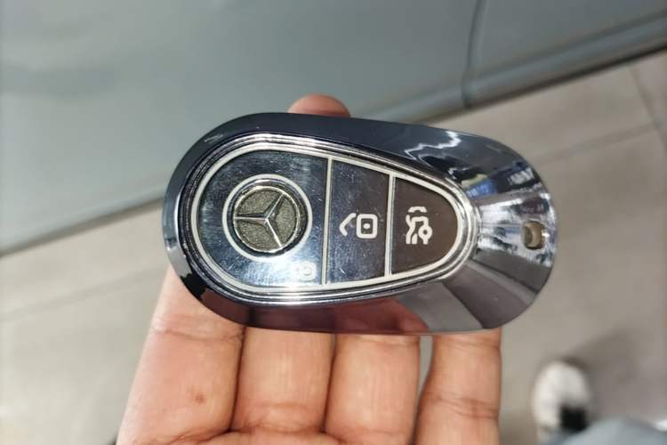 Used Mercedes-Benz EQE 2022 350 Luxury Edition Interior 1