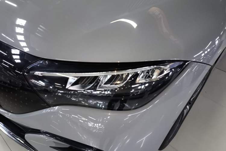 Used Mercedes-Benz EQE 2022 350 Luxury Edition Left Front Headlight