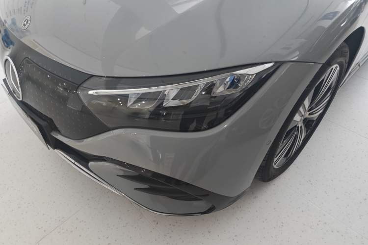 Used Mercedes-Benz EQE 2022 350 Luxury Edition Left Front Headlight