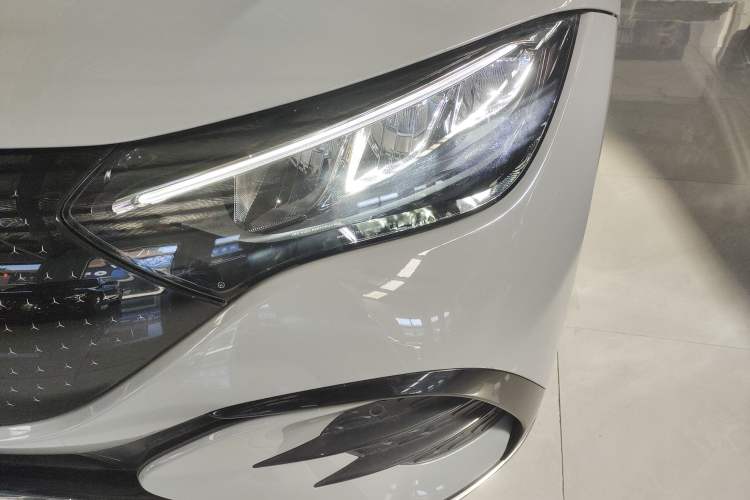 Used Mercedes-Benz EQE 2022 350 Luxury Edition Left Front Headlight