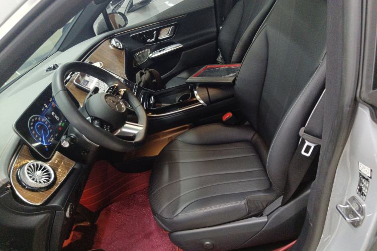 Used Mercedes-Benz EQE 2022 350 Pioneer Edition Left Front Seat