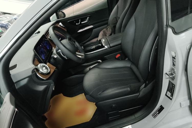 Used Mercedes-Benz EQE 2022 350 Luxury Edition Left Front Seat
