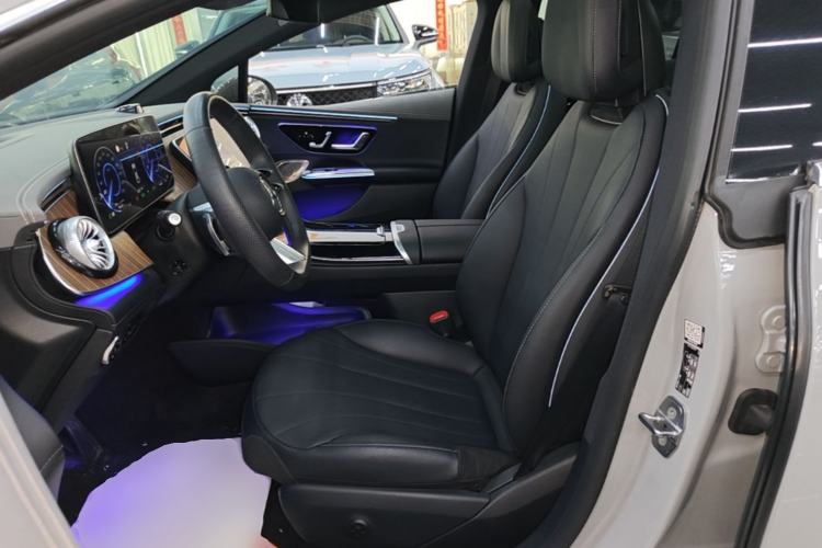 Used Mercedes-Benz EQE 2022 350 Luxury Edition Left Front Seat