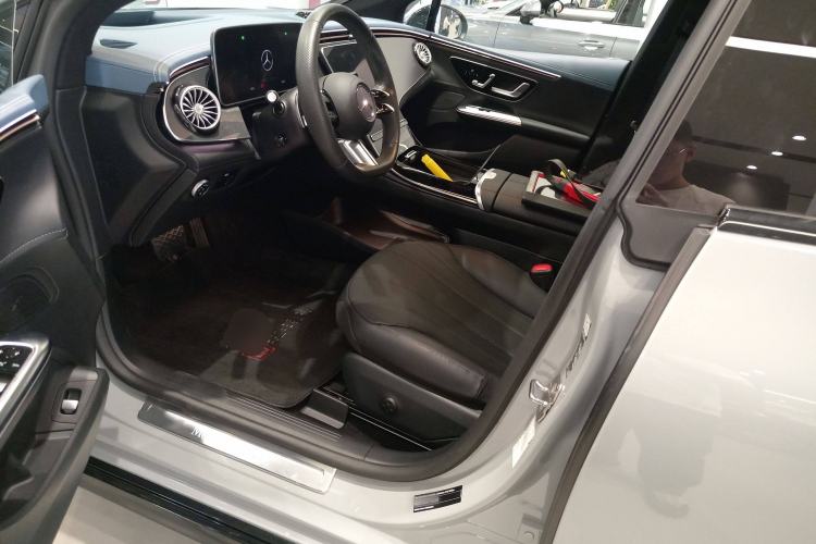 Used Mercedes-Benz EQE 2022 350 First Edition Special Version Left Front Seat