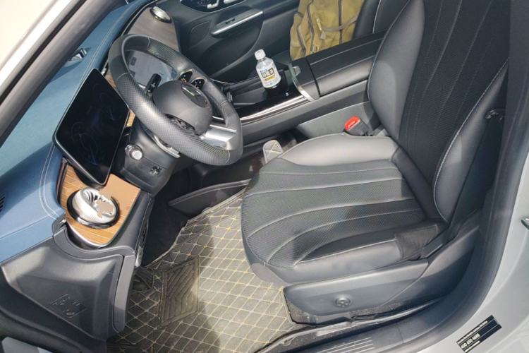 Used Mercedes-Benz EQE 2022 350 Pioneer Edition Left Front Seat