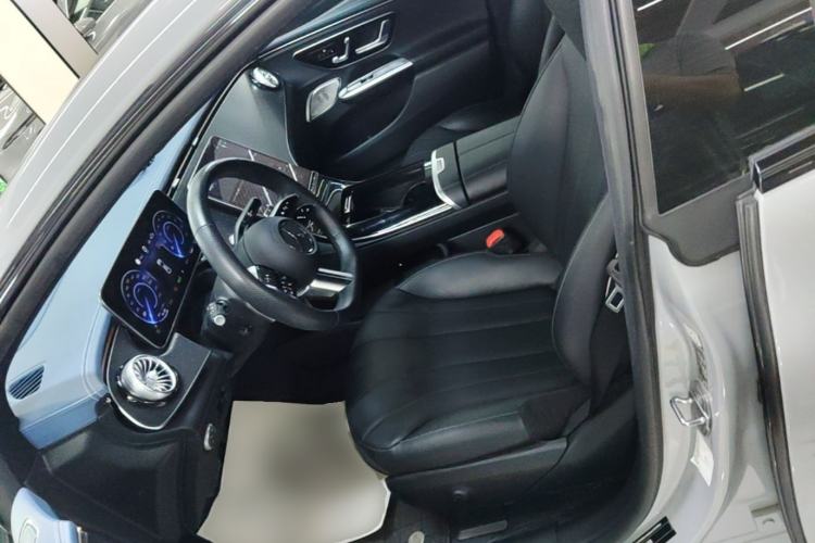 Used Mercedes-Benz EQE 2022 350 First Edition Special Version Left Front Seat