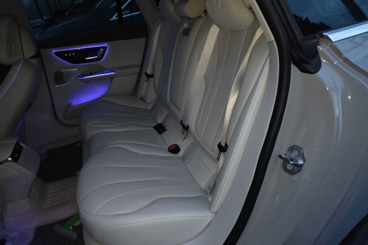 Used Mercedes-Benz EQE 2022 350 Luxury Edition Left Rear Seat