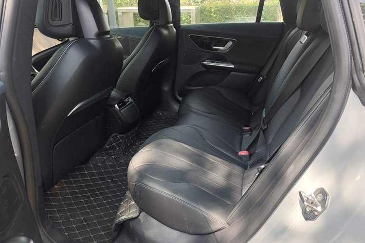 Used Mercedes-Benz EQE 2022 350 Pioneer Edition Left Rear Seat