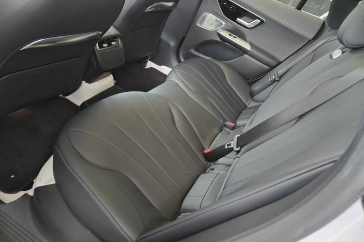 Used Mercedes-Benz EQE 2022 350 Luxury Edition Left Rear Seat