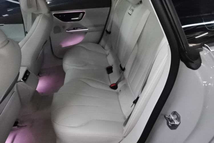 Used Mercedes-Benz EQE 2022 350 Luxury Edition Left Rear Seat