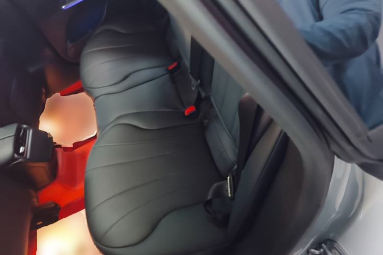 Used Mercedes-Benz EQE 2022 350 Luxury Edition Left Rear Seat