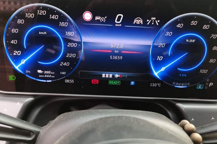 Used Mercedes-Benz EQE 2022 350 First Edition Special Version Odometer Close Up