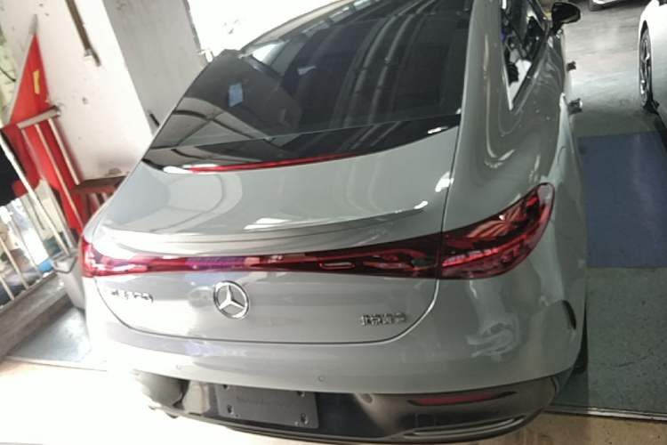 Used Mercedes-Benz EQE 2022 350 Luxury Edition Rear