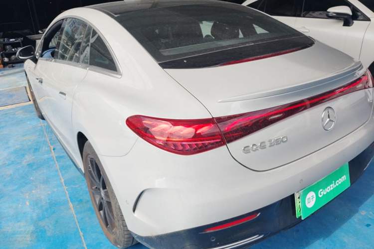 Used Mercedes-Benz EQE 2022 350 Pioneer Edition Rear Left 45 Deg