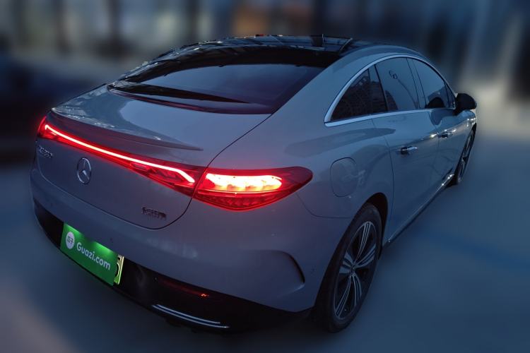 Used Mercedes-Benz EQE 2022 350 Luxury Edition Rear Right 45 Deg