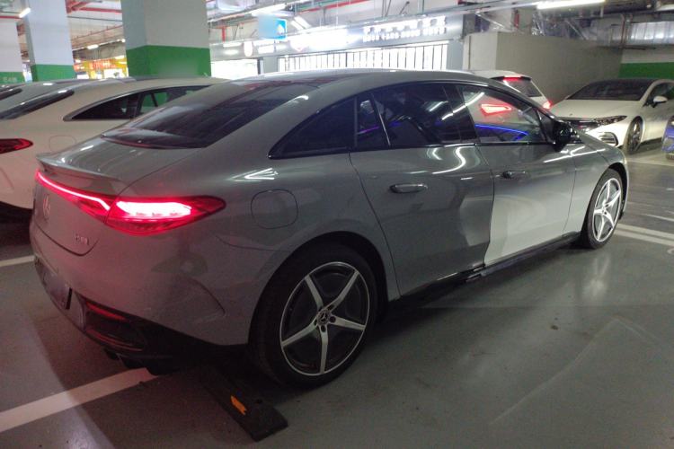 Used Mercedes-Benz EQE 2022 350 First Edition Special Version Rear Right 45 Deg