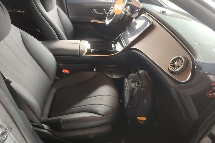 Used Mercedes-Benz EQE 2022 350 Pioneer Edition Right Front Seat