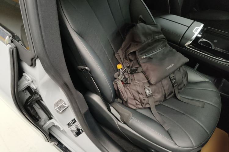 Used Mercedes-Benz EQE 2022 350 Luxury Edition Right Front Seat