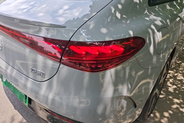 Used Mercedes-Benz EQE 2022 350 First Edition Special Version Right Rear Taillight