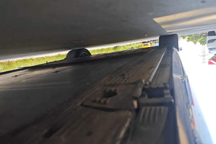 Used Mercedes-Benz EQE 2022 350 Luxury Edition Right Side Sill