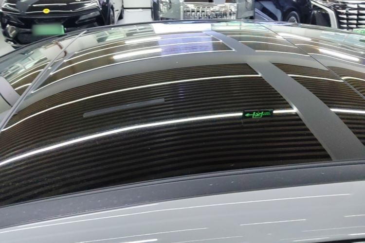 Used Mercedes-Benz EQE 2022 350 First Edition Special Version Roof