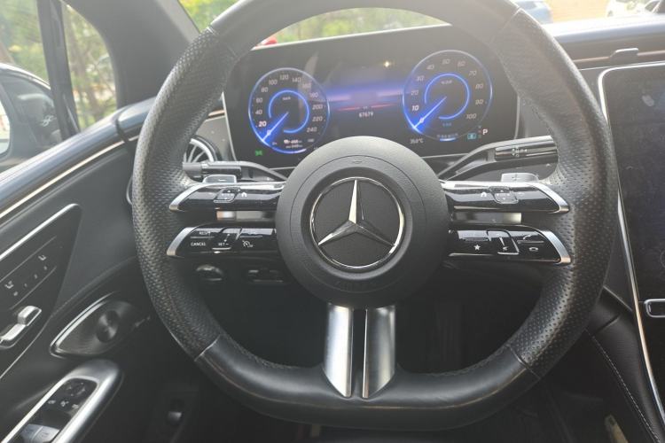 Used Mercedes-Benz EQE 2022 350 First Edition Special Version Steering Wheel
