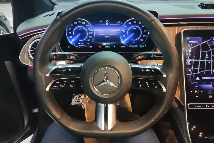 Used Mercedes-Benz EQE 2022 350 Pioneer Edition Steering Wheel