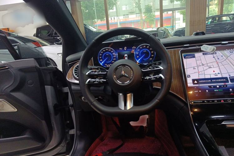 Used Mercedes-Benz EQE 2022 350 Pioneer Edition Steering Wheel