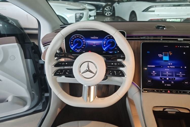 Used Mercedes-Benz EQE 2022 350 Pioneer Edition Steering Wheel