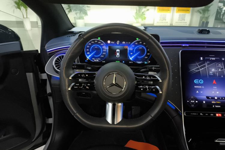 Used Mercedes-Benz EQE 2022 350 First Edition Special Version Steering Wheel