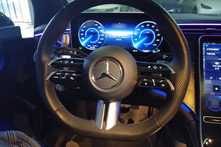 Used Mercedes-Benz EQE 2022 350 First Edition Special Version Steering Wheel