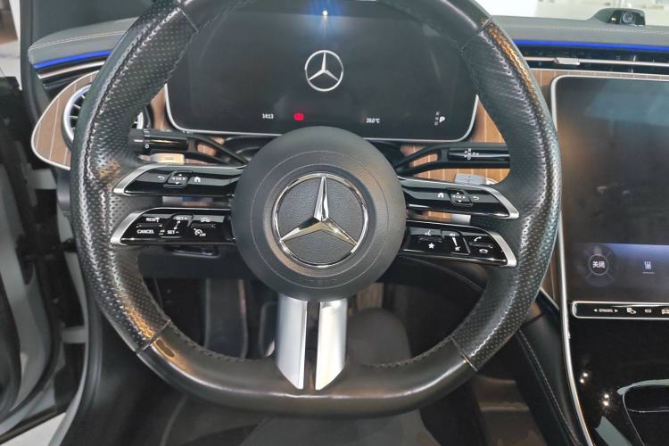 Used Mercedes-Benz EQE 2022 350 Luxury Edition Steering Wheel